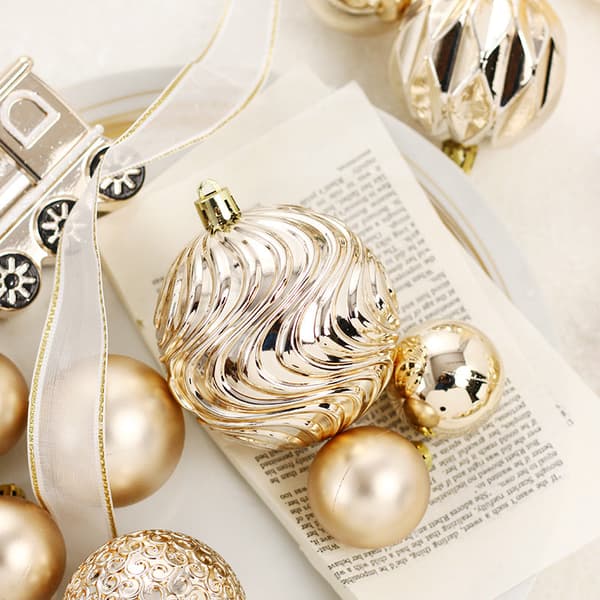 Julgranskulor 65pcs