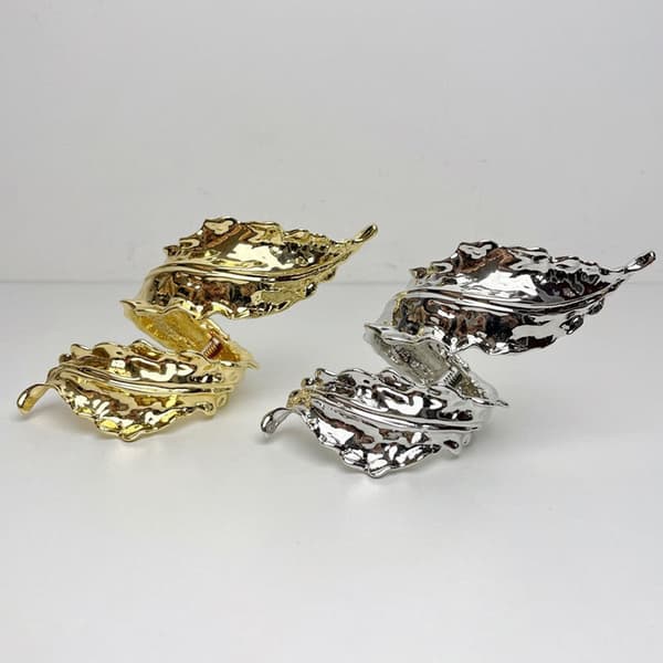 Retro gold leaf spiral armband