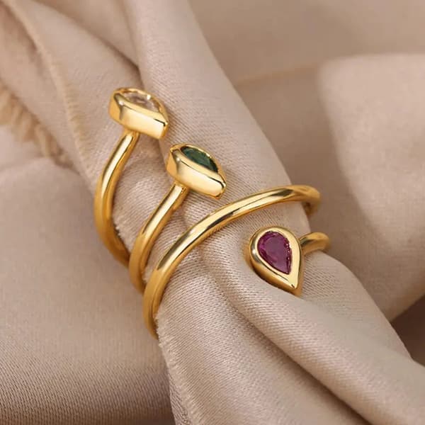 Zircon Ring