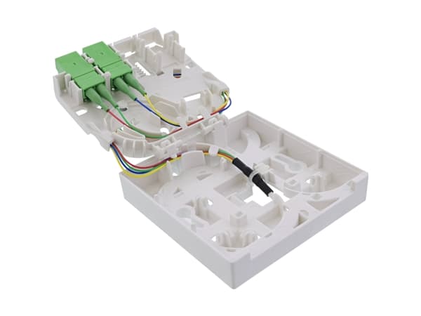 InLine FTTH connection box pre-assembled 4x LC/APC 9/125µm 10m, LC/APC, Male/Female, OS2, White, Single-mode, Box
