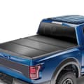 Pikkukuva 1 / 9: Tri-Fold Tonneau -kuorma-auton sängynpäällinen 2015-2024 Ford F-150, LED-valo, kestävä rakenne, helppo asentaa