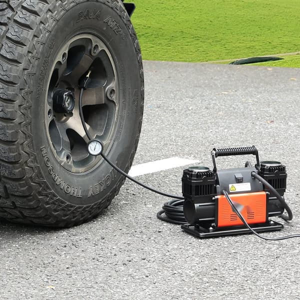 Kannettava 10.6CFM renkaan täyttöilmakompressori, kaksisylinterinen, 12V, 150PSI, tehokas ja nopea täyttö