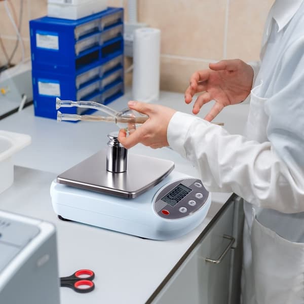 Analytisk vægt laboratoriebalance 2000g x 0,01g, 13 enheds konvertering, elektronisk skala