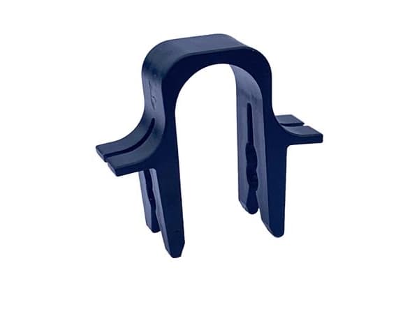 BOWLER CLIPS 8MM VAHVISTUSRAUTAAN JA 20MM PUTKIIN - (50 kpl.)
