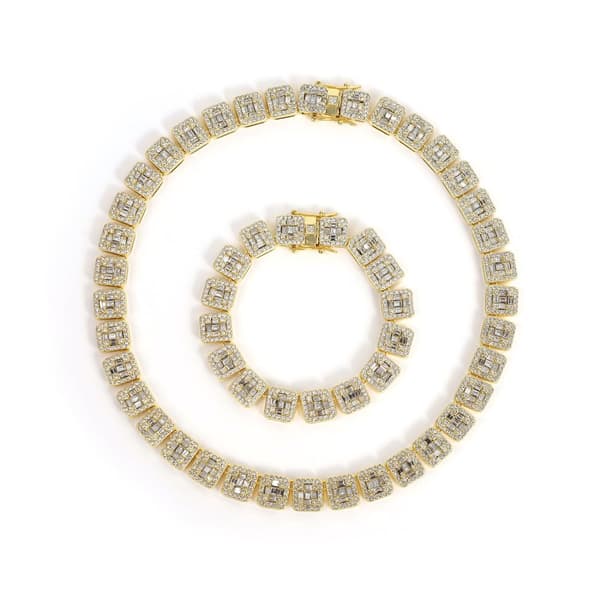 Halsband square rock