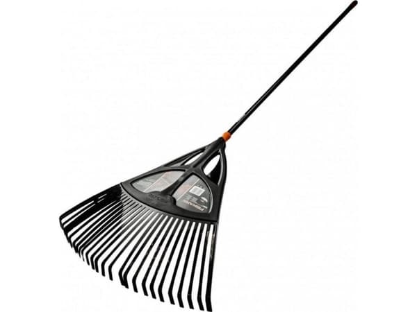 Fan rake FISKARS Solid, 27 teeth, 174 x 65 cm