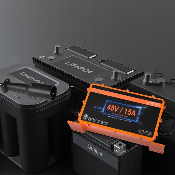 48 Volt 15 AMP Golfvogn Smart Batterioplader til Club Car, 3-Pin Rund, Hurtig Opladning, Kompatibel med Fleste Golfvogne.