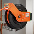 Miniatyrbild 8 av 11: Infällbar luftslangrulle 3/8 tum x 50 fot, max 300 PSI, automatisk återdragning, enkel installation, hållbar design