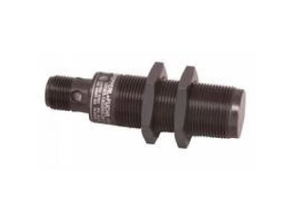 Pepperl+Fuchs Induktiv sensor PNP NMB10-18GM65-E2-C4-V1