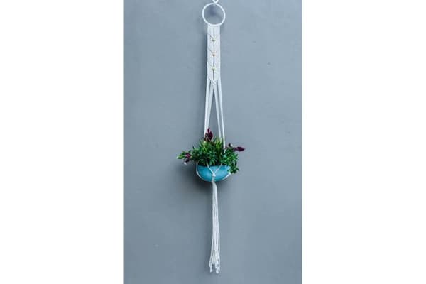 ENKEL MACRAMA BLOMSTERBED CREME