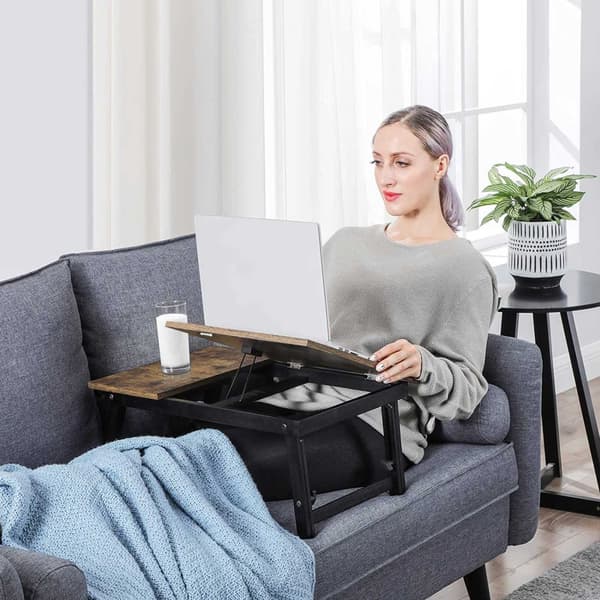 Laptop-skrivebord til seng eller sofa med justerbar vippetop, morgenmadsserveringsbakke med højdejusterbare foldeben, passer til skærmstørrelse op ti