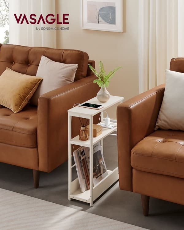 Slankt sidebord med strømskinne, sengebord i 3 niveauer, sidebord, til små rum, magasinholder, stue, soveværelse, kontor, cremehvid LET335W02