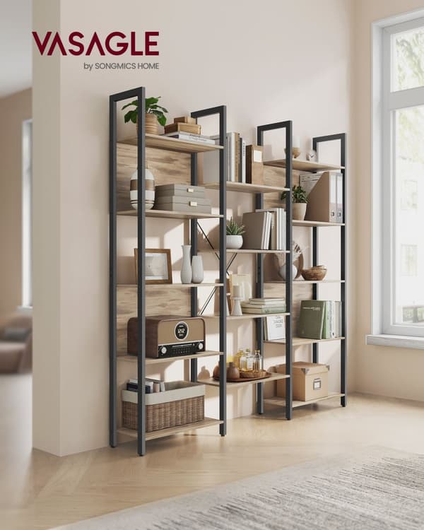 Stående hylla med 14 hyllplan i industriell design