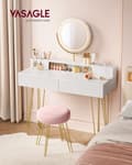 Miniatyrbillede 2 af 6: Toiletbord med skammel og belysning, strømskinne, spejl, toiletbord, 40 x 100 x 134,8 cm, kosmetikbord med skuffer, polstret skammel, mat hvid / lys