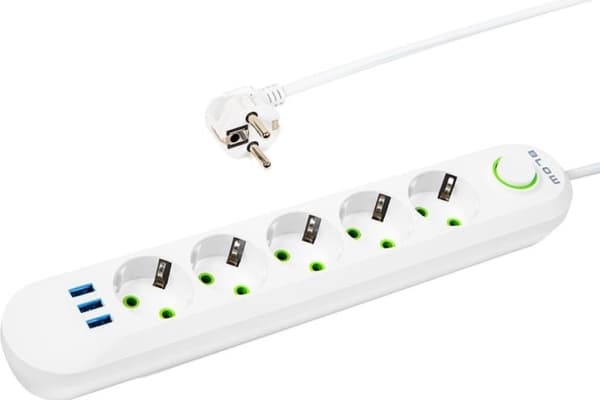 Blow 98-231# Nätförlängningskabel ps-550 5-uttag 3xusb 5m vit 2x1mm