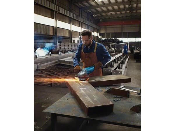 Bosch VINKELSLIPER GWS 22-180 J