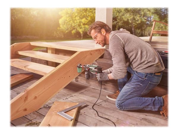 Bosch UniversalImpact 700 - Hammerbor/driver - 701 W - nøkkelfri borhylse - 17 N·m