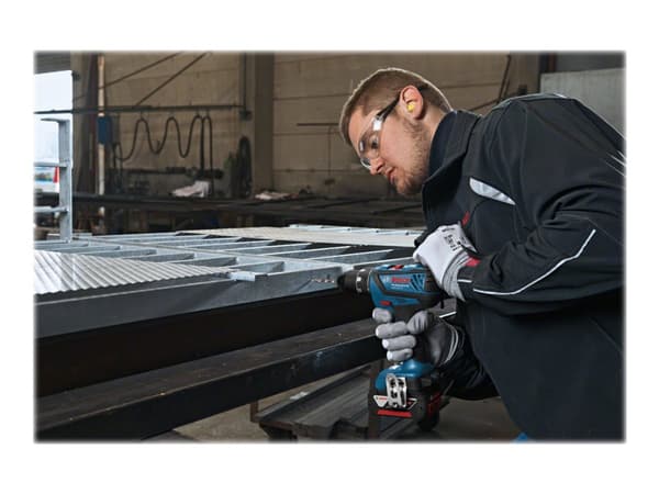 Bosch GSR 18V-28 Professional - Drill/driver - trådløs - 2 hastigheter - nøkkelfri borhylse 13 mm - 63 N·m - uten batteri - 18 V - SOLO