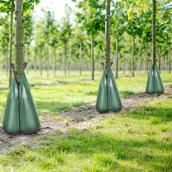 Trädvattenpåse 12-pack, 20 Gallon Modell, Långsam Frisättning, Slitstark