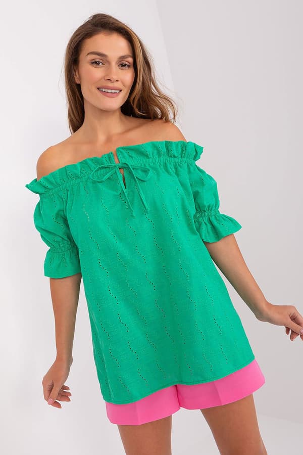 Blouse model 214456 Lakerta green S/M