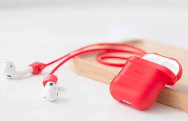 Baseus Baseus case 2in1 strap strap for Apple Airpods case Red universal