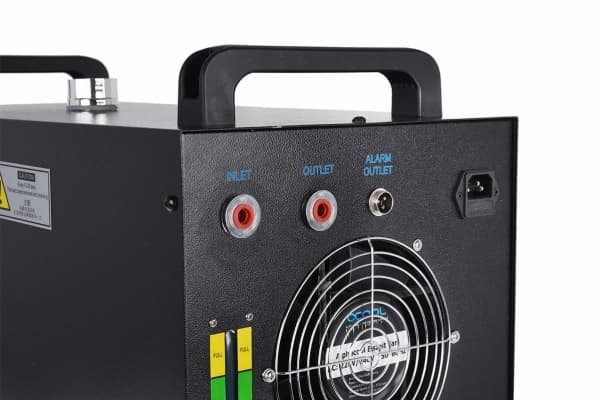 Alphacool Ice Age 2000 jäähdytin / kompressorijäähdytin - musta