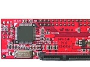 MicroConnect Converter IDE til SATA - Lagringskontroll - 1 kanal - ATA-133 - SATA