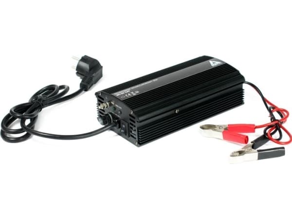 Azo 12 V nettlader for BC-20 batterier 20A (230V/12V) 3 ladetrinn