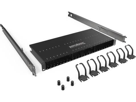 PATCHBOX PLUS+ - Hölje för patch-panel - RAL 9005 - 19"