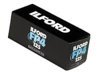 Ilford FP4 Plus - Film för svartvita foton - 120 (6 cm) - ISO 125