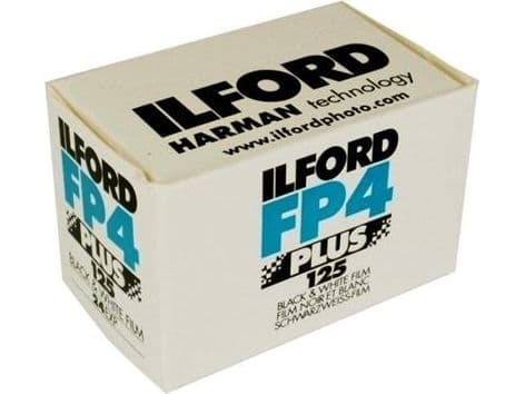 Ilford FP4 Plus - Film för svartvita foton - 135 (35 mm) - ISO 125 - 24 exponeringar
