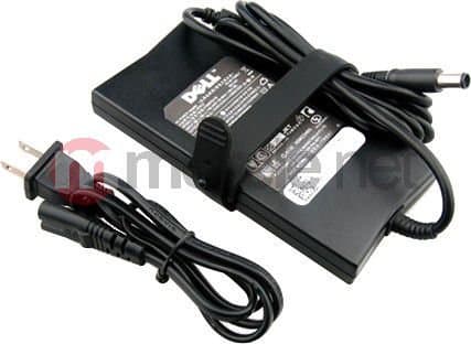 Dell PA-3E - Strömadapter - AC 100-240 V - 90 Watt - för Latitude E4300, E6400, E6400 XFR; Precision M2400; Vostro 1320, 1320n, 1720 Svart