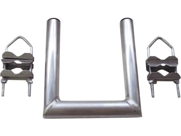 Universal mast holder for LTE antennas