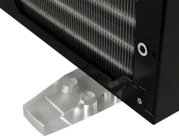 Watercool MO-RA3 - Liquid cooling system radiator feet