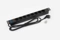 Miniatyrbilde 2 av 5: Triton RAB-PD-X02-A1 - Strømfordelingslist (kan monteres i rack) - AC 230 V - inngang: DIN - utgangskontakter: 8 - 1U - 19" - 2 m kabel - RAL 9005
