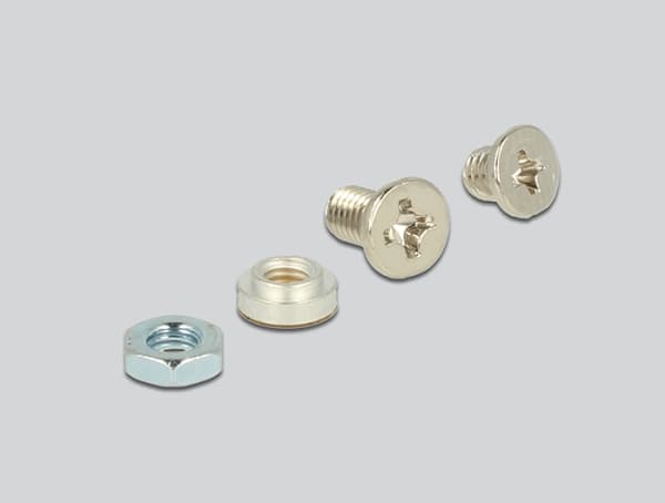 DeLOCK - Liitäntäsovitin - M.2 (M.2) - M.2-kortti - SATA 6Gb/s, U.2 (62864)
