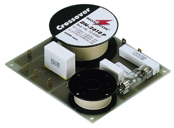 Monacor DN-2618P, Komponent-crossover, 3-veis systems, 350 W, 8 O, 3000 Hz, 18 dB