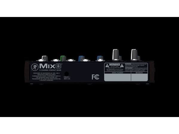 Mackie Mix8, 8 kanaler, Svart