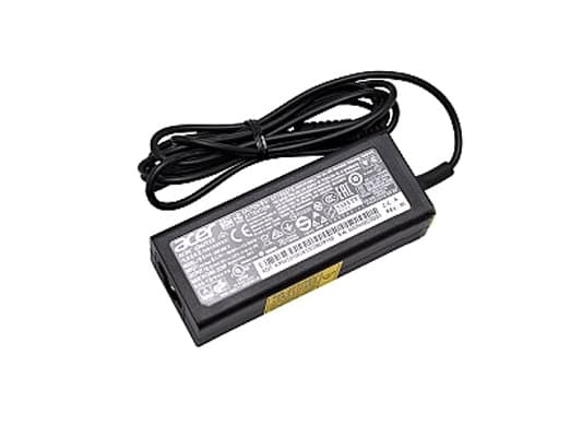 Acer - Strömadapter - 45 Watt Svart