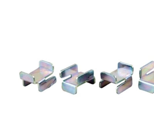 Mounting kit for assembling 2 19" cabinet kits 4 clamps