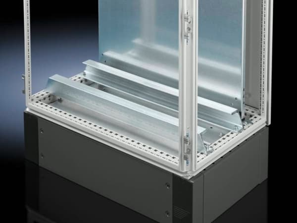 Rittal 8612960, Skenkit till rackskåp, Rostfritt stål, Stål, 600 mm, 7,77 kg, 2 styck