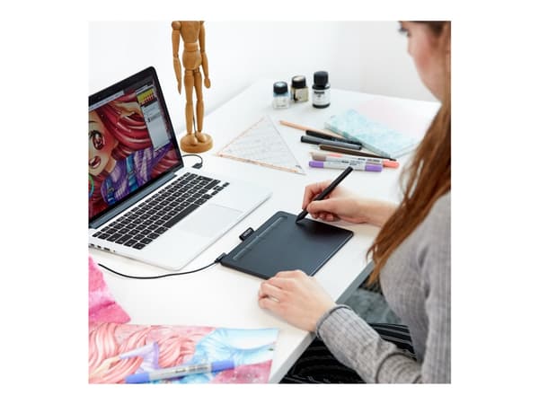 Wacom Intuos S Bluetooth, Langallinen & langaton, 2540 lpi, 152 x 95 mm, USB/Bluetooth, 7 mm, Kynä