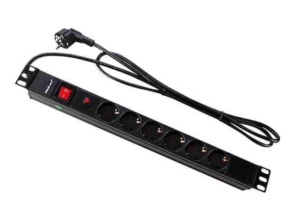 Qoltec - Strømfordelerenhet (kan monteres i rack) - AC 220-250 V - 3800 watt - inngang: type F - utgangskontakter: 6 (type F) - 1U - 19" - 2 m kabel