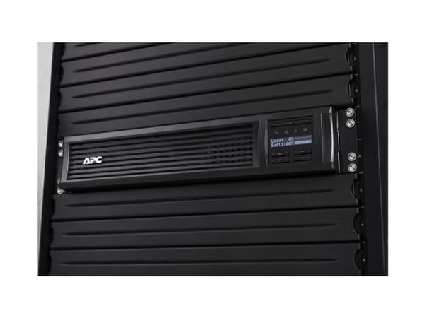 APC Smart-UPS SMT3000RMI2UC - UPS (kan monteres i rack) - AC 220/230/240 V - 2700 watt - 3000 VA - RS-232, USB - utgangskontakter: 12 - 2U - svart -