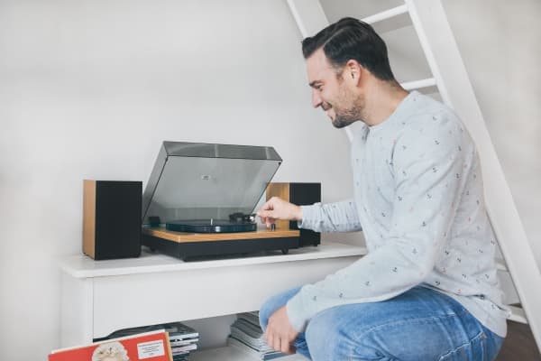 Lenco LS-300, Hihnakäyttöinen levysoitin, Musta, Puu, MDF-levy, 33,45 RPM, AC, 24 W