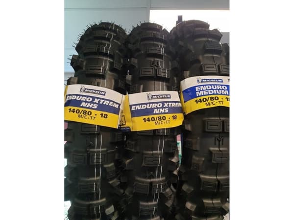 Michelinin renkaat Desert Race Rear TT 70R