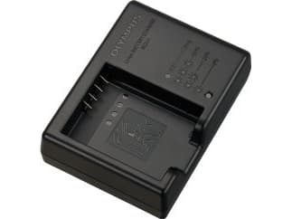 Olympus BCH-1 - Akkulaturi - Tuettu akku x 1 - Olympus BLH-1:lle