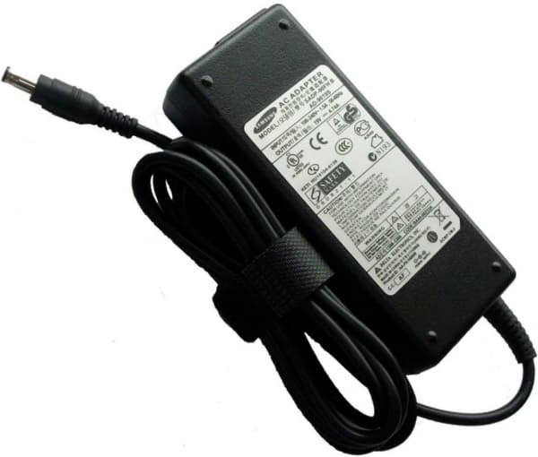 Samsung BA44-00215A, Kannettava tietokone, Sisätila, 90 W, 19 V, 4,74 A, Musta musta