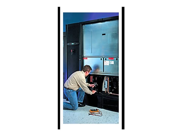 APC Scheduled Assembly Service - Installering - på stedet - 8x5 - for P/N: ACRC500, ACRC501, ACRC502, ACRC600, ACRC600P, ACRC601, ACRC601P, ACRC602,