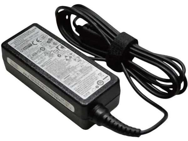 Samsung - Strömadapter - Växelström 100-264 V - för N13X; N140; N140 Plus; N150; N150 Plus; N210; N210 Plus; N510; NC10 Plus; X120; X420; X520